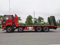 挖机运输车  折叠爬梯多功能车  拖勾机平板车