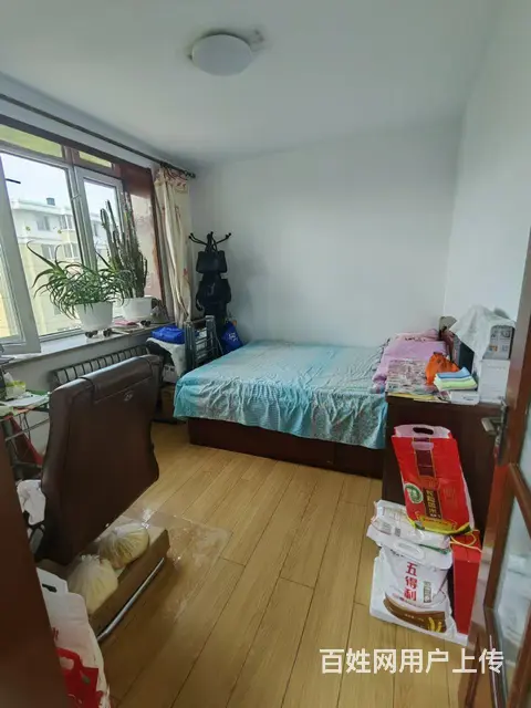 德政小区， 5楼 正房 边户 63平 两室一厅，家 - 图片 1