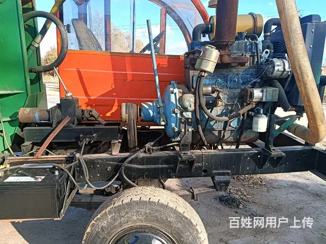 玉米秸秆咋段车 - 图片 1