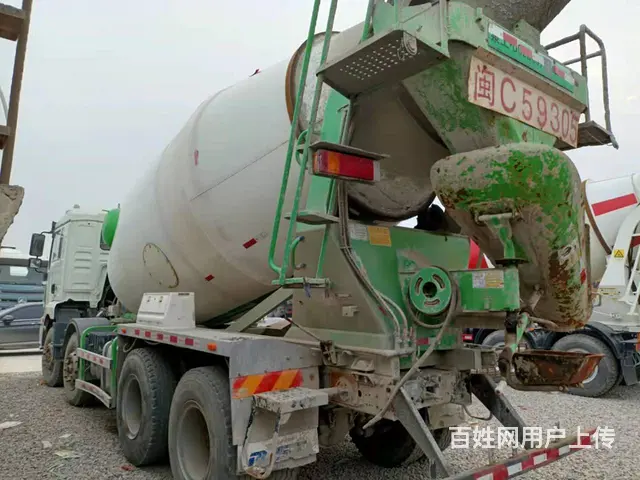 出售18年二手德龙轻量化搅拌车 大12方340马力 - 图片 4