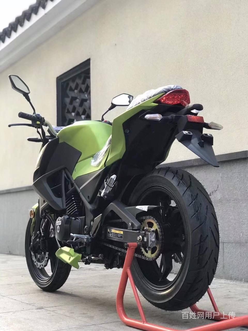 0首付分期 枭风八号双缸350水冷 搭配永源发