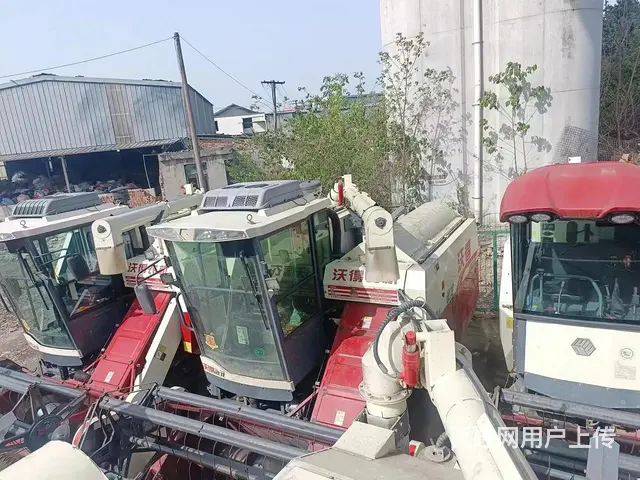 出售二手沃得收割机  125马力 - 图片 3