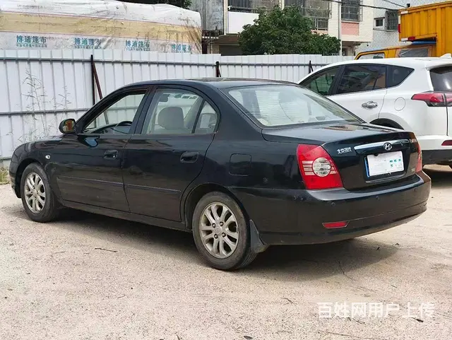 现代 伊兰特 2009款 伊兰特-三厢 1.5 手动 - 图片 3