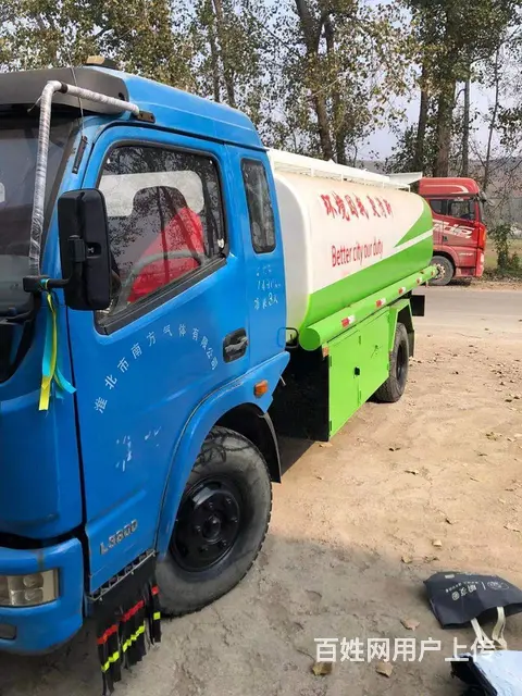 油罐车原厂吗用不到了，8吨的车好 - 图片 3
