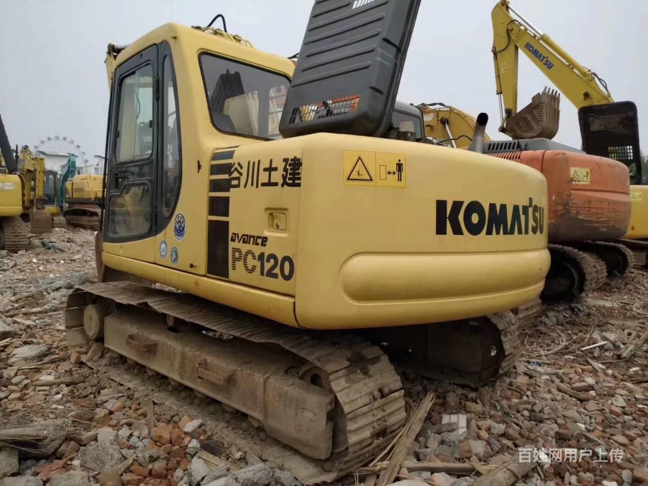 出售精品二手挖掘机小松120-6,原版原样价格便宜