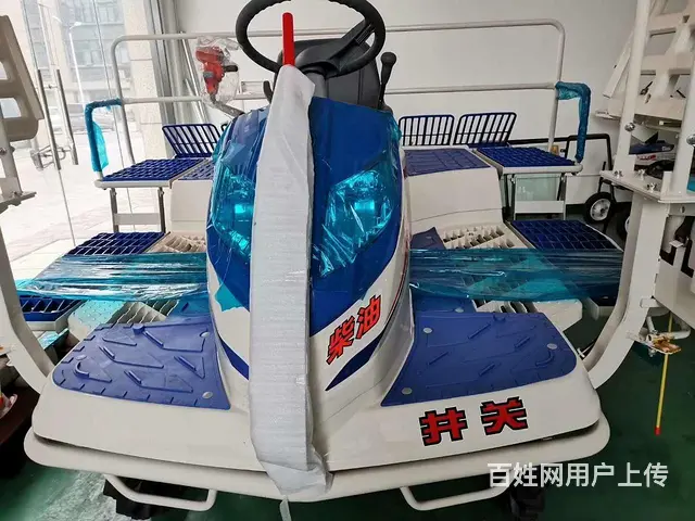 出售二手插秧机，二手收割机，二手拖拉机等，腾飞农机 - 图片 1