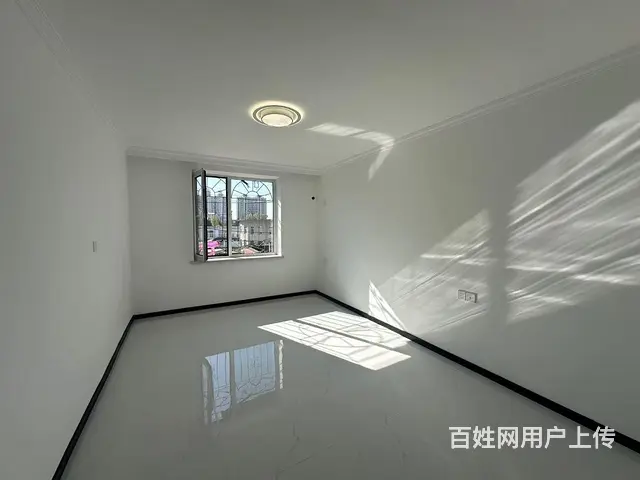 新华东方社区3楼南北通透55.5平两室21.6万 - 图片 4