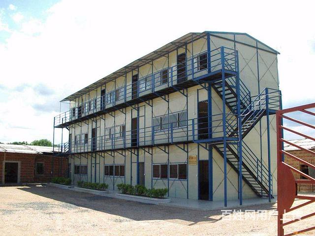 上海搭建工地简易房回收活动板房回收夹芯板