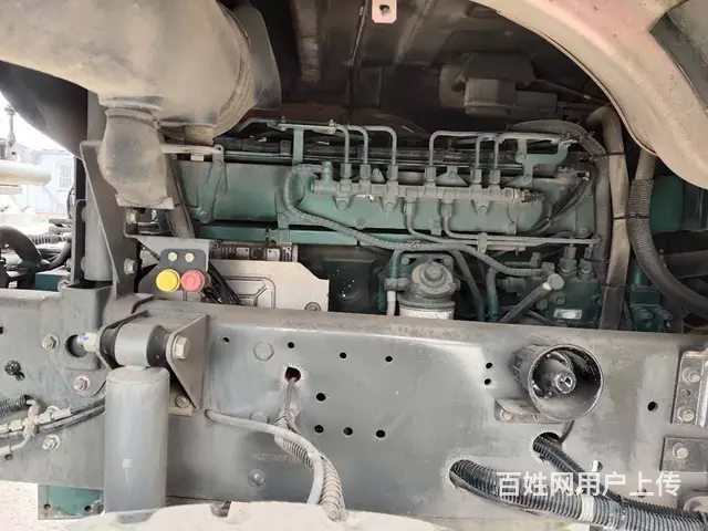 出售二手豪沃散装水泥罐车 国五380马力前四后八 - 图片 5