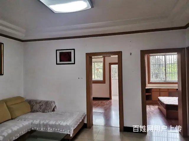 春风二村现浇房纯一楼57平品牌精装才半年，有院子，开价42万 - 图片 5