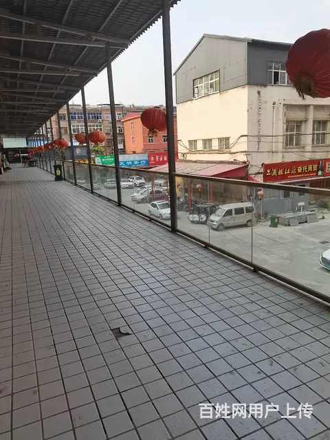我们院子市中心车位充足商铺写字楼什么房子都有 - 图片 1