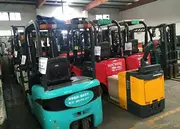三支点1.5吨电动叉车价格-林德二手电瓶叉车
