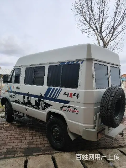 依维柯2045四驱越野车 - 图片 5