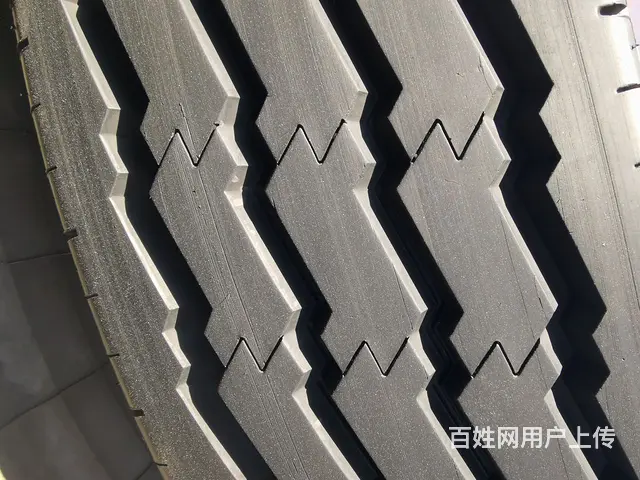 东风 天龙 国4前四后四9米6展翼 - 图片 4