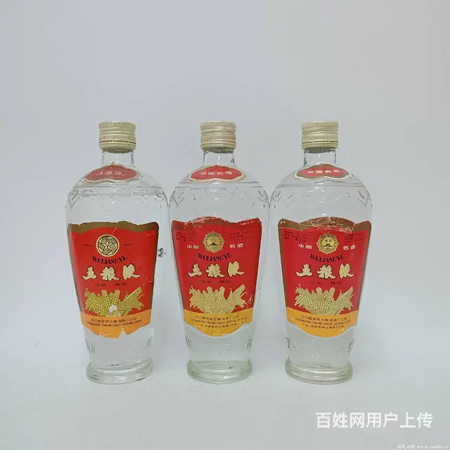 南开哪有回收烟酒的  南开回收国窖剑南春董酒中华 - 图片 1
