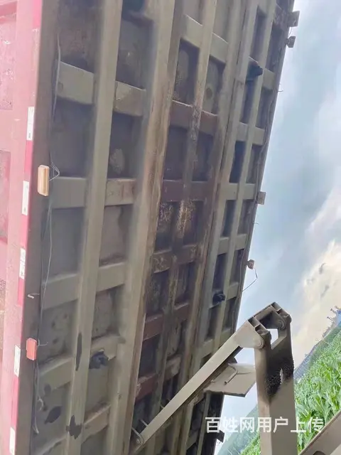 出售精品原版豪沃T7国五8米前四后八自卸翻斗车 - 图片 9
