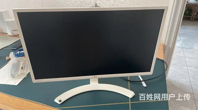 24寸lg白色显示器 - 图片 2