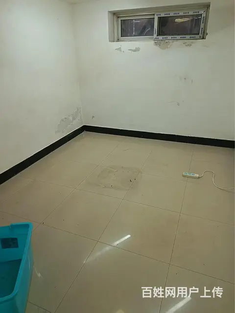 龙腾金荷苑地下室出租可租宿舍仓库 - 图片 3