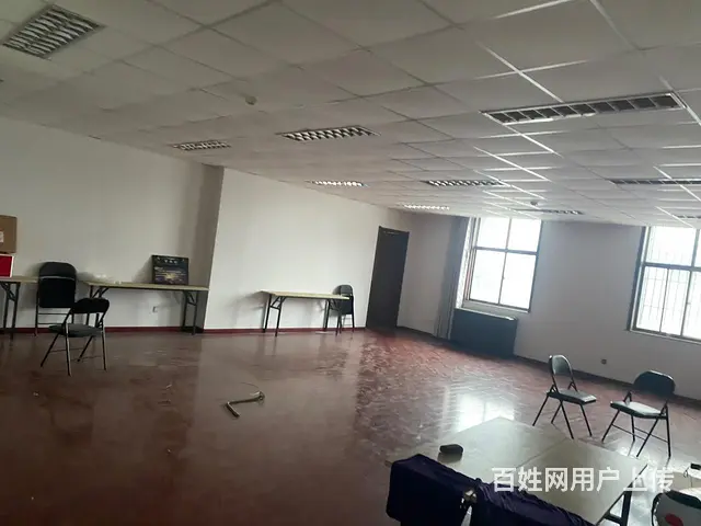 沛县200-860平方写字楼出租 - 图片 1