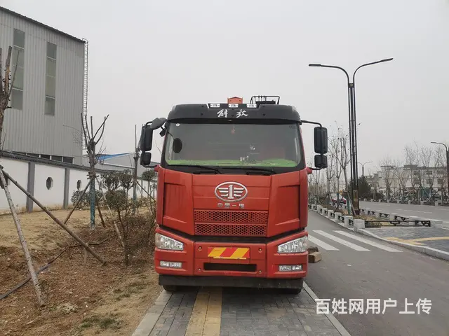 一汽解放 解放J6L 随车吊 国5 - 图片 1