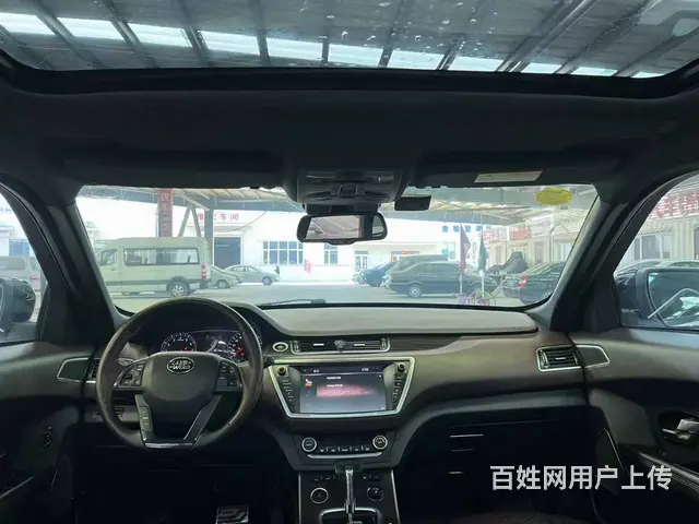 陆风X7 2016款 2.0T 手自一体 全景尊享版 - 图片 5