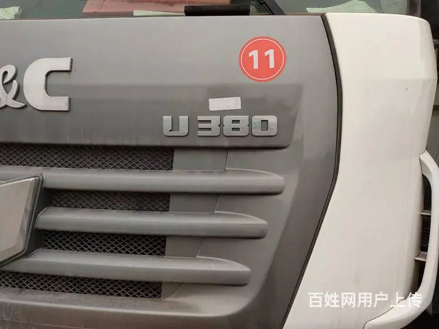 30台积压车联合重卡天然气型后八轮自卸车380马力 - 图片 4