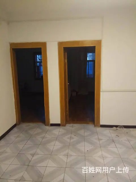 十六中学区房出租 普通住宅2厅 中等装修 - 图片 2