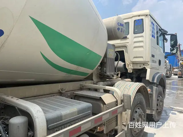 低价出售2020年豪沃轻量化12方搅拌车 车况无敌 - 图片 8