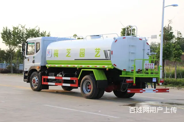 国六15吨东风D9洒水车（4500）包上牌价格是多 - 图片 4