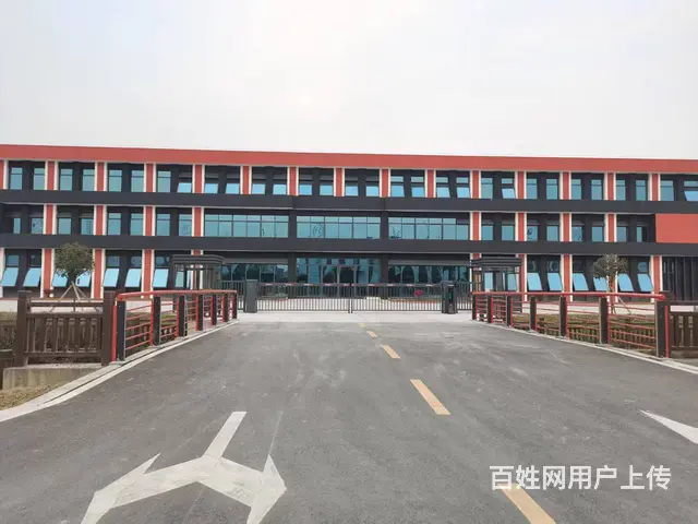 成都全新带行车形象好单层厂房出租，厂房面积8380平米 - 图片 1