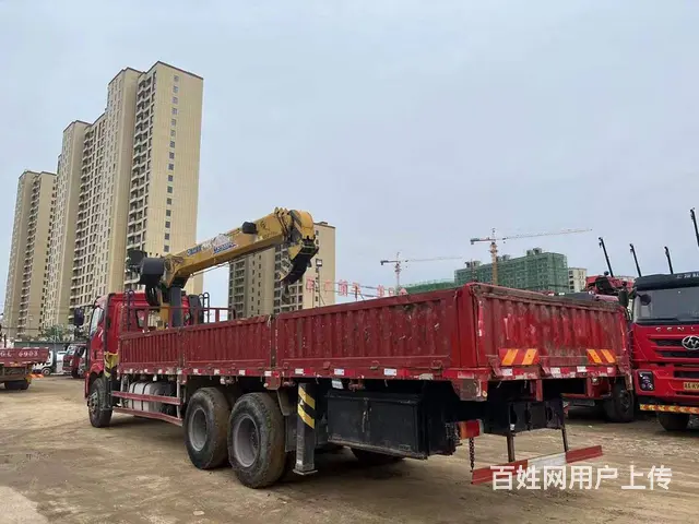 收售二手随车吊 品牌随车吊 车况无事故 可提档过户 - 图片 7