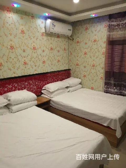 宾馆有六个房间屋内设施齐全 - 图片 4