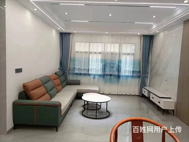 上高站前小区三楼精装四房边户带28平可住人大车库近二中随时看 - 图片 4