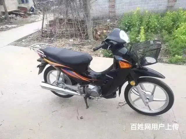停车场多辆品牌二手摩托车各种车型大小排量齐全 - 图片 5