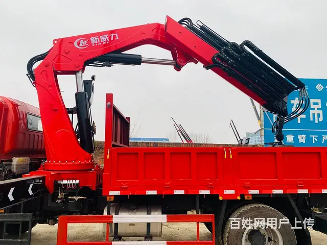 购买8吨左右带抓具随车吊需要多少钱 带自卸货箱 - 图片 7