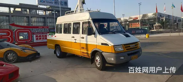 国四依维柯工程车 - 图片 2