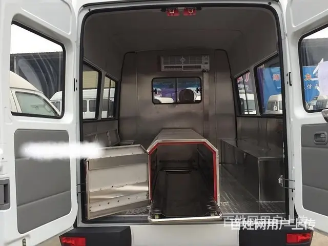 昆明殡仪车拉遗体,意外死亡尸体返乡 - 图片 2