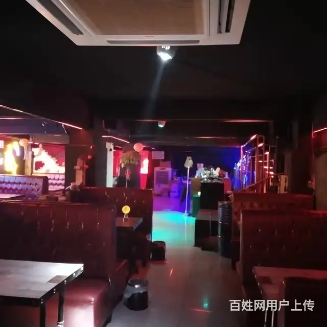 黄冈市黄州区学生街260平酒馆转让 - 图片 8