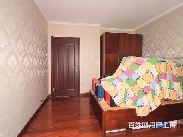 独栋别墅，有天有地，带大花园，诚心出售，方便看房 - 图片 6