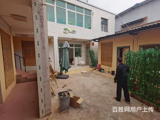 4378（爆铺网）学校旁边私人影院 - 图片 1
