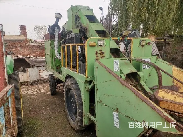 两行四驱玉米收割机 - 图片 4