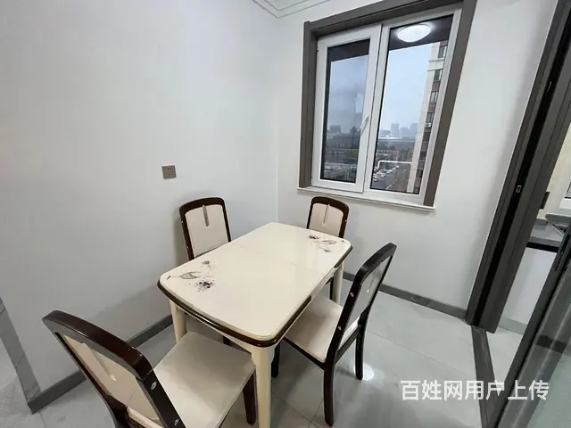 临港出租 有电梯 精装三室 近家家悦 市场 领包入住 - 图片 4