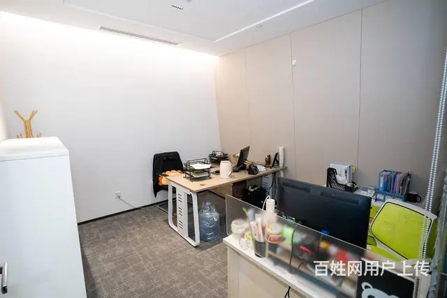 珠海近澳门 仁恒滨海中心 163㎡精装办公 低价急租 - 图片 5