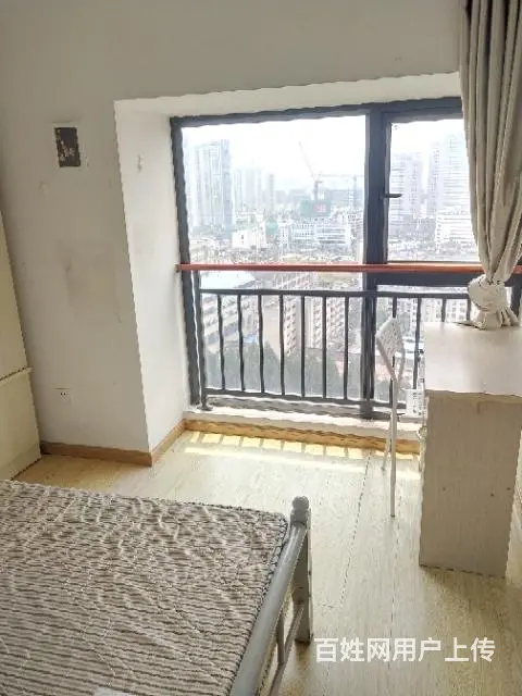 盘龙拓东体育馆地铁站，拓东郡单间直租近南屏街 - 图片 1