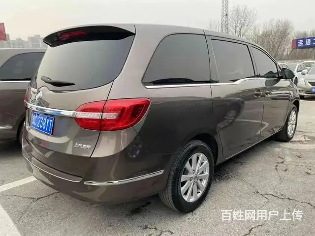别克GL8 2017款 GL8 商旅车 2.5 手自一体 2 - 图片 5