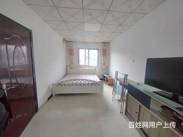 河北大街中段桥东南里650平米+大院整体出租或分租 - 图片 2