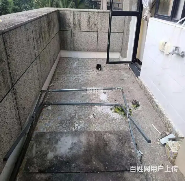环宇城旁 前山心海洲 3房 朝南精装，带大平台 2500/元 - 图片 3
