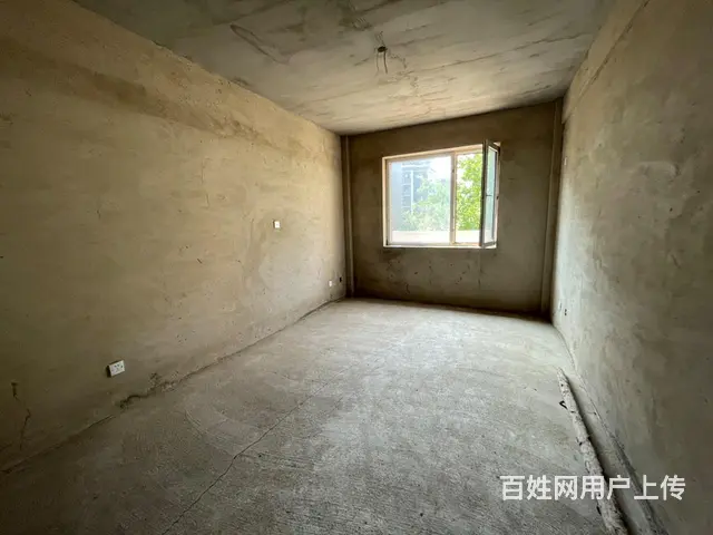 光大领仕馆多层车库上1楼，91平，53.8万，两室两厅通厅格 - 图片 3