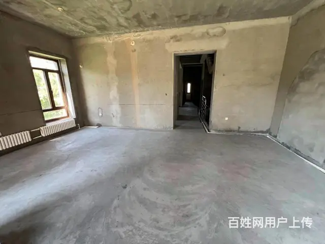 仅一套小区中心位置 四周景观 300平花园 有车位 - 图片 4