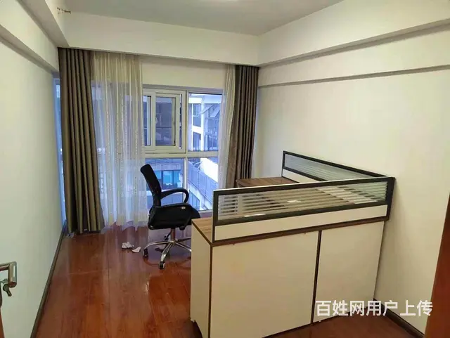 区政府检察院附近精装带办公桌椅带中央空调拎包就可以办公 - 图片 4